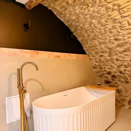 Appartamento La Pierre Dorée - Popular, Elegant, Fully Equipped *