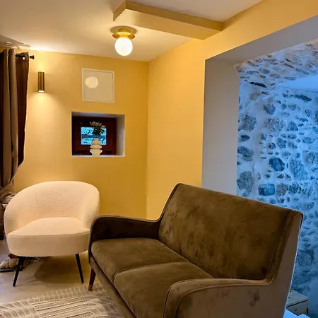 Appartamento La Pierre Dorée - Popular, Elegant, Fully Equipped Albertville